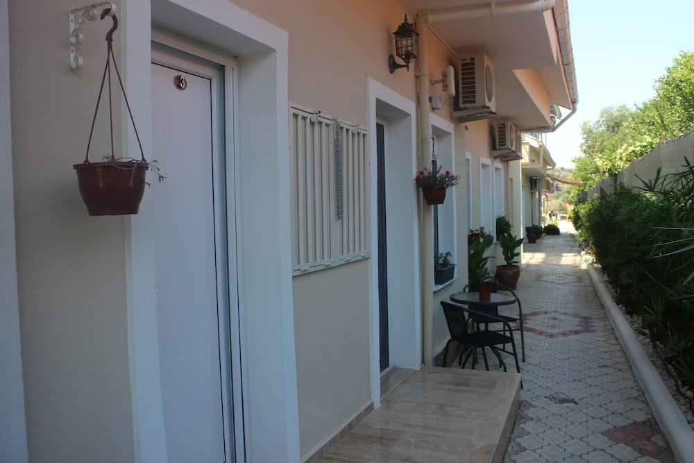 Sounds Of Berg Hotel Dalyan Bagian luar foto
